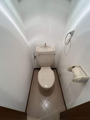 【トイレ】 | ブレインズ井尻 | 別号室の写真になります。現況優先。