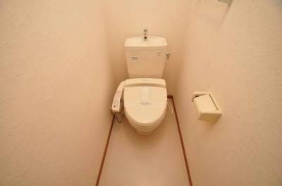 【トイレ】 | アメニティ大野城 | 別号室の写真になります。現況優先。