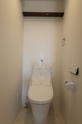 【トイレ】 | シャレオ井尻Ⅲ | 別号室の写真になります。現況優先。