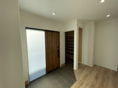 【玄関】 | 土浦市乙戸中古戸建