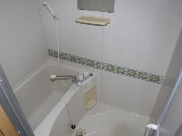 ジュネスサガノの浴室|他のお部屋の参考写真となります。