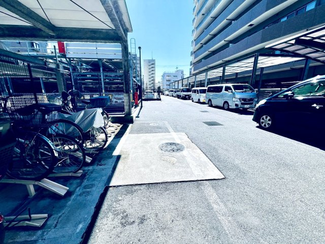 ライオンズタワー大島のその他共用部分|駐車場