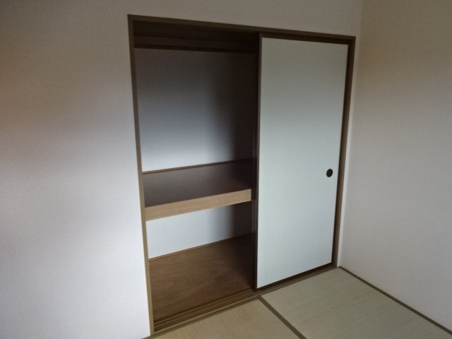 ウィズガーデンの収納