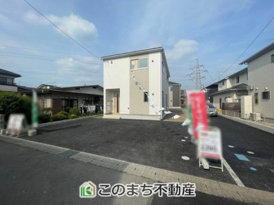 【駐車場】 | Cradlegarden矢板市東町第2 | お車並列３台分ご用意しております♪
