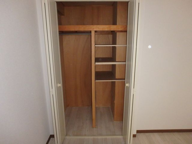 友井グレイスの収納