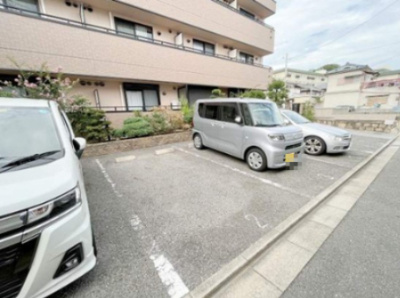 【駐車場】 | ラトゥール江坂 | 駐車場★