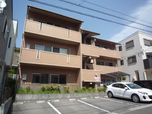 呉市溝路町の賃貸マンションの外観