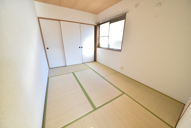 呉市溝路町の賃貸マンションの和室