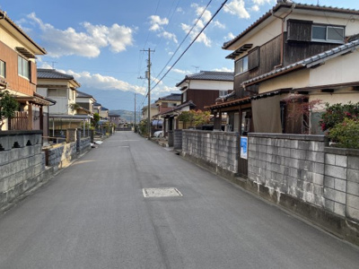 【前面道路含む現地写真】 | 八幡１丁目　売土地