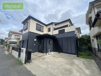 【外観】 | 平日・土日も見学できます　再生住宅　リフォーム〇　駐車並列2台　咲が丘 | 販売現地