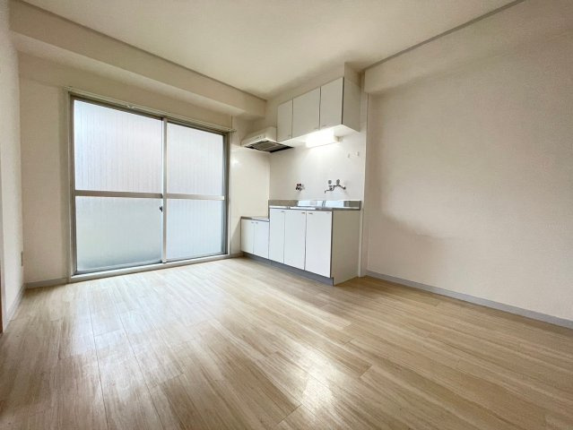 原田マンションの居間・リビング