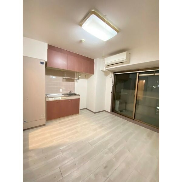 ジオ・グランデ・高井田のロビー