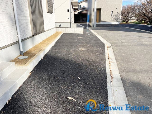 新築戸建　高座郡寒川町宮山第20　全5棟の駐車場