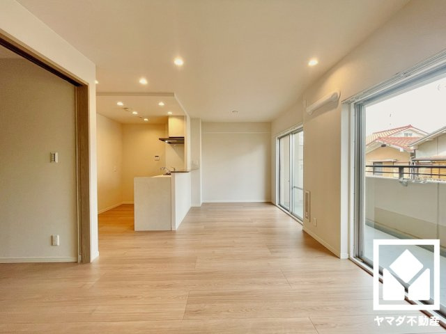 ディオ・フェルティ丹波橋左芳館の居間・リビング