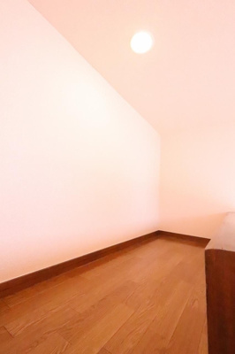 【洋室】 | サマックス井尻 | 別号室の写真になります。現況優先。