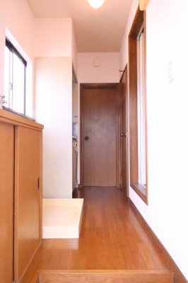 【玄関】 | サマックス井尻 | 別号室の写真になります。現況優先。