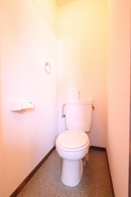 【トイレ】 | サマックス井尻 | 別号室の写真になります。現況優先。