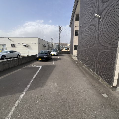 カタラーナの駐車場