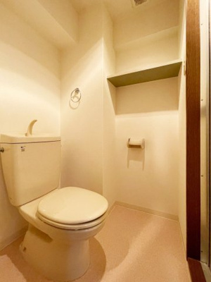 【トイレ】 | K&S高宮 | 別号室の写真になります。現況優先。