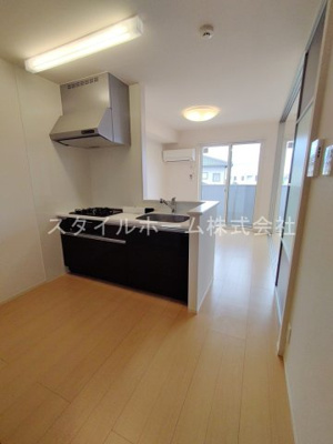 【居間・リビング】 | ヴェルドミール　B棟