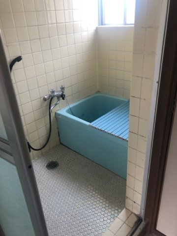 宮下ビルの浴室