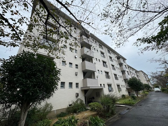 中宮第4住宅74棟の外観