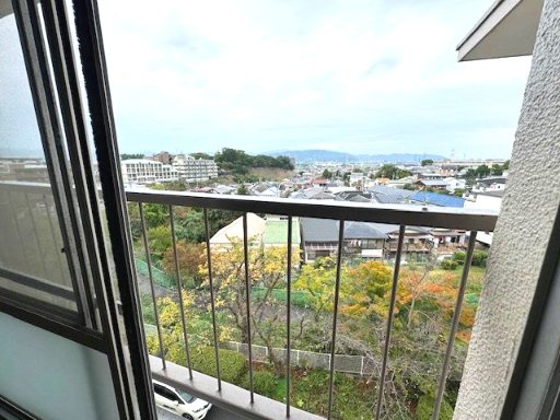 中宮第4住宅74棟のバルコニー