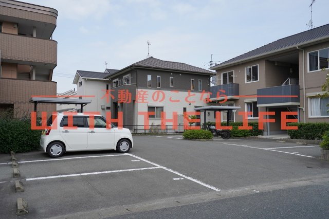 ソフィア小森野B棟【10,000円キャッシュバック対象物件】の駐車場|駐車スペースもあります