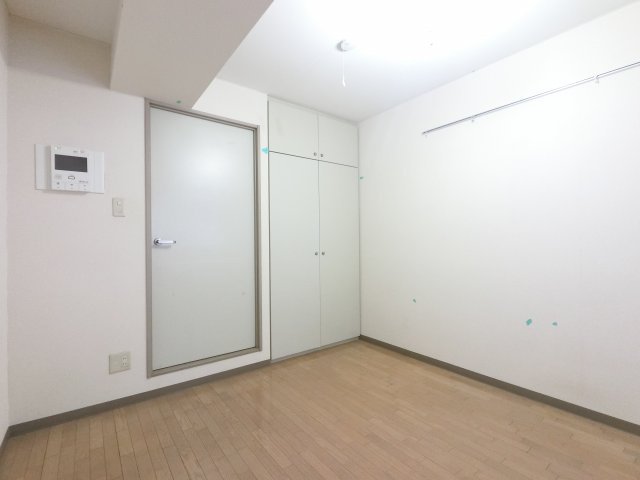 ベイステート安間の居間・リビング