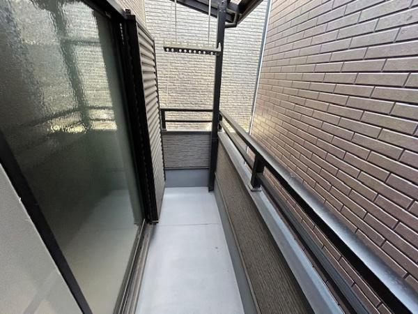 【バルコニー】