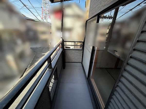 【バルコニー】