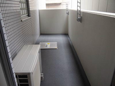 【バルコニー】アルル国泰寺