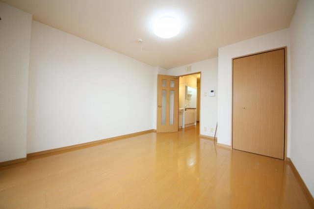 CASA LUMACAの内装|別部屋同一間取りのお写真となります。