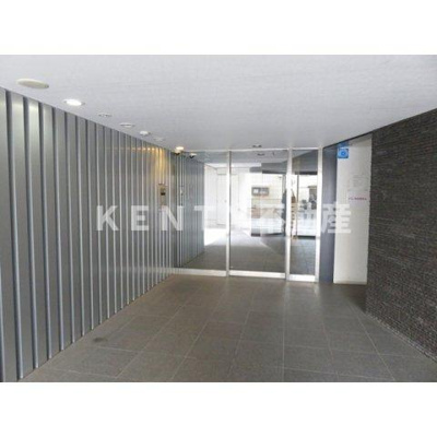 【エントランス】 | イプセ蒲田ＷＥＳＴ | 清潔なエントランスです