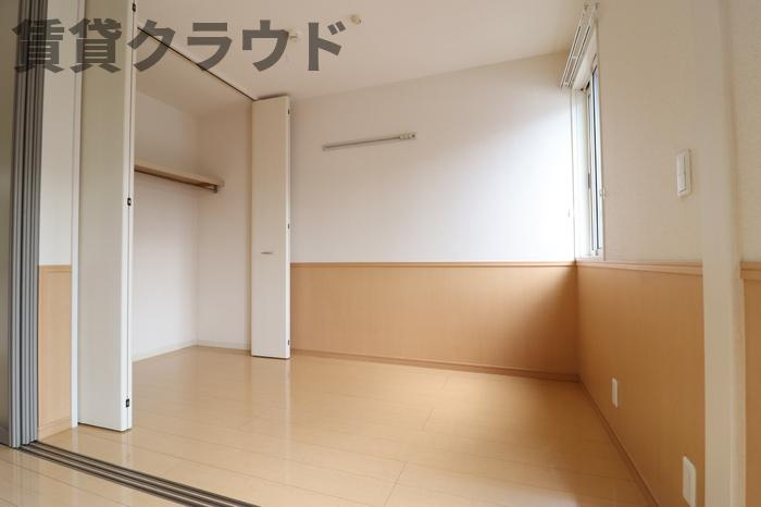 ルーチェおゆみ野の洋室|落ち着いた色調の洋室です