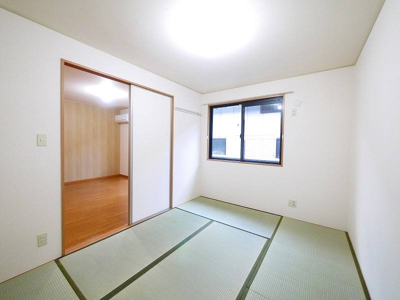 サニードゥウェリング　Ⅱの和室|和室ならではの温かな和の空間で寛ぎの時間を過ごせます