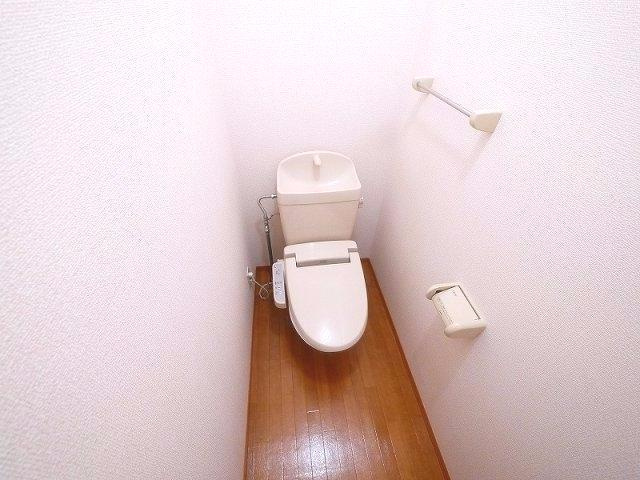サニードゥウェリング　Ⅱのトイレ|シンプルで使いやすいトイレです