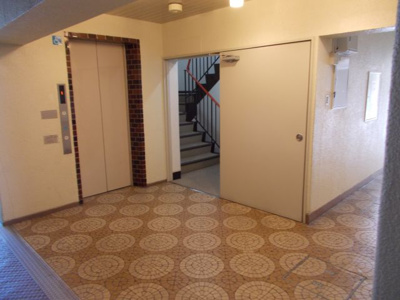 【エントランス】 | 関大前スカイハイツC棟