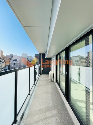 AZUR（アジュール）日吉町のバルコニー|バルコニー付きです