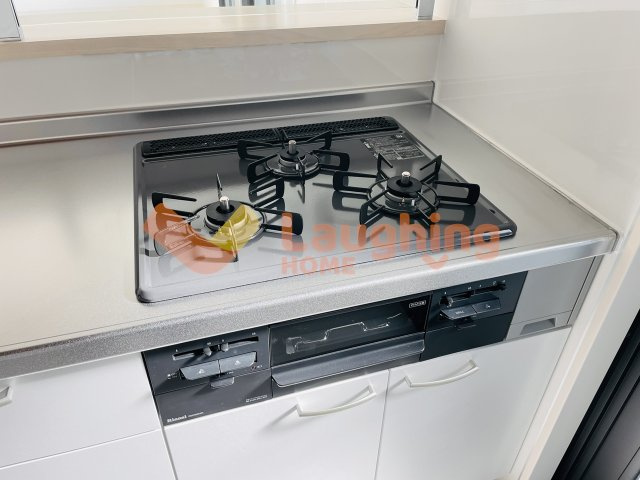 AZUR（アジュール）日吉町のキッチン|キッチンでお料理をお楽しみください