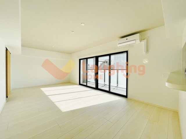 AZUR（アジュール）日吉町の居間・リビング|こちらのリビングで趣味の時間をお楽しみください