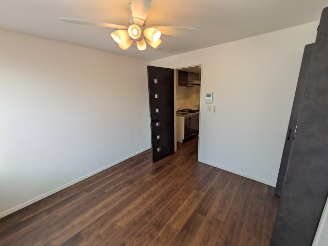 アザーレ・バモス読売ランド前の居間・リビング