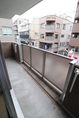 【バルコニー】 | ノアコート森小路（旧ラフィーネ鶴丸）
