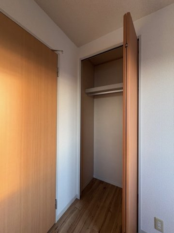 ヴィラージュ市川大町の洗面所|独立洗面台はマストアイテム♪※別部屋の写真です。