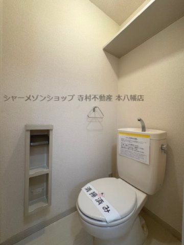 ヴィラージュ市川大町の玄関|玄関には大型シューズBOXを設置♪※別部屋の写真です。