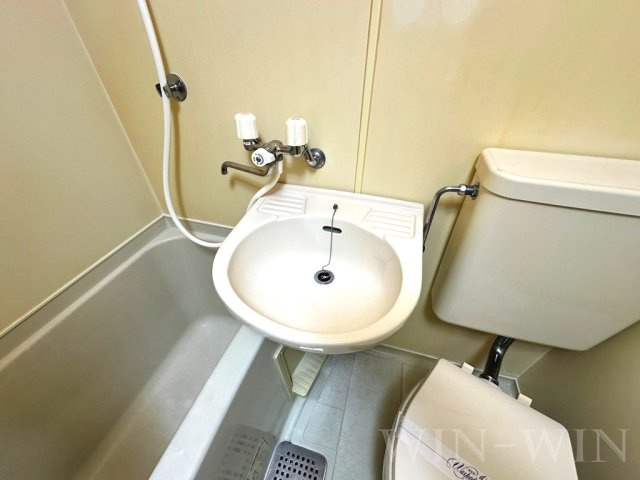 レオパレス東田第一の浴室