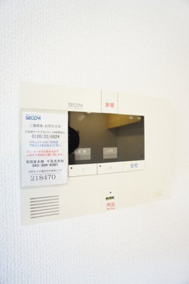 【セキュリティ】 | ラ・ソラーナ | ※同物件・反転タイプの写真です。


