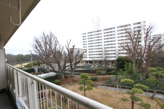 【展望】 | 前面棟が離れているため、圧迫感がなく、広々とした眺望です