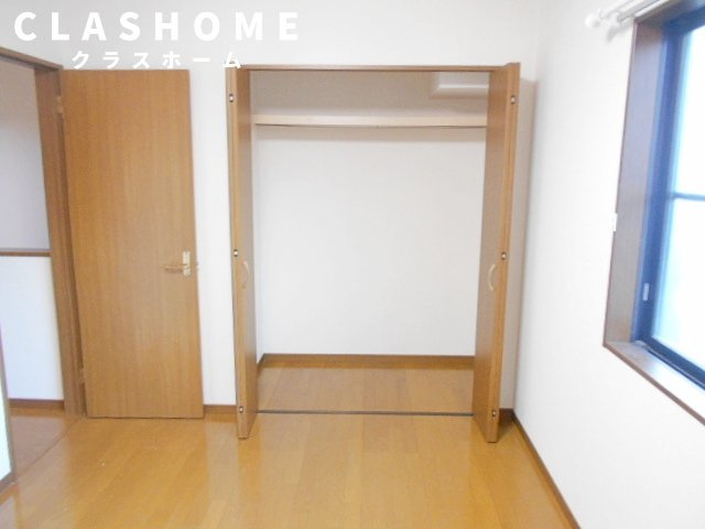 アンプルール リーブル SoleadoⅡの収納|同物件の別部屋になります。