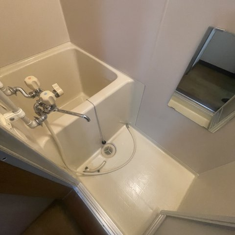 アークの浴室